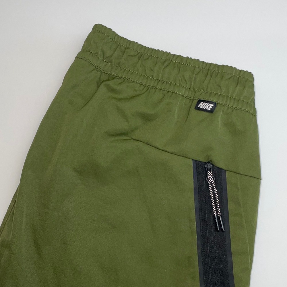 Nike Sportswear Commuter Pants Men Large Green Tech Essential Woven Performance